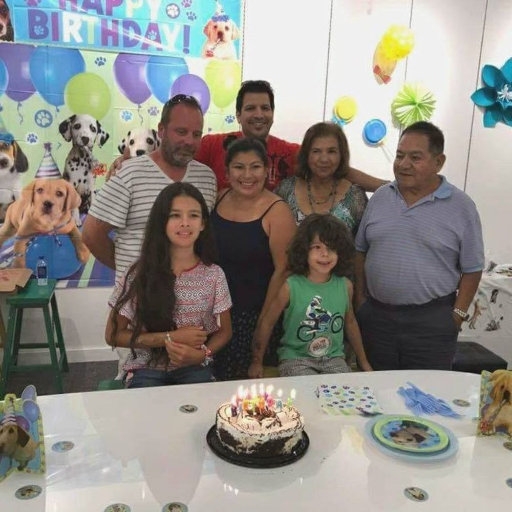 Meet your Posher, Omar